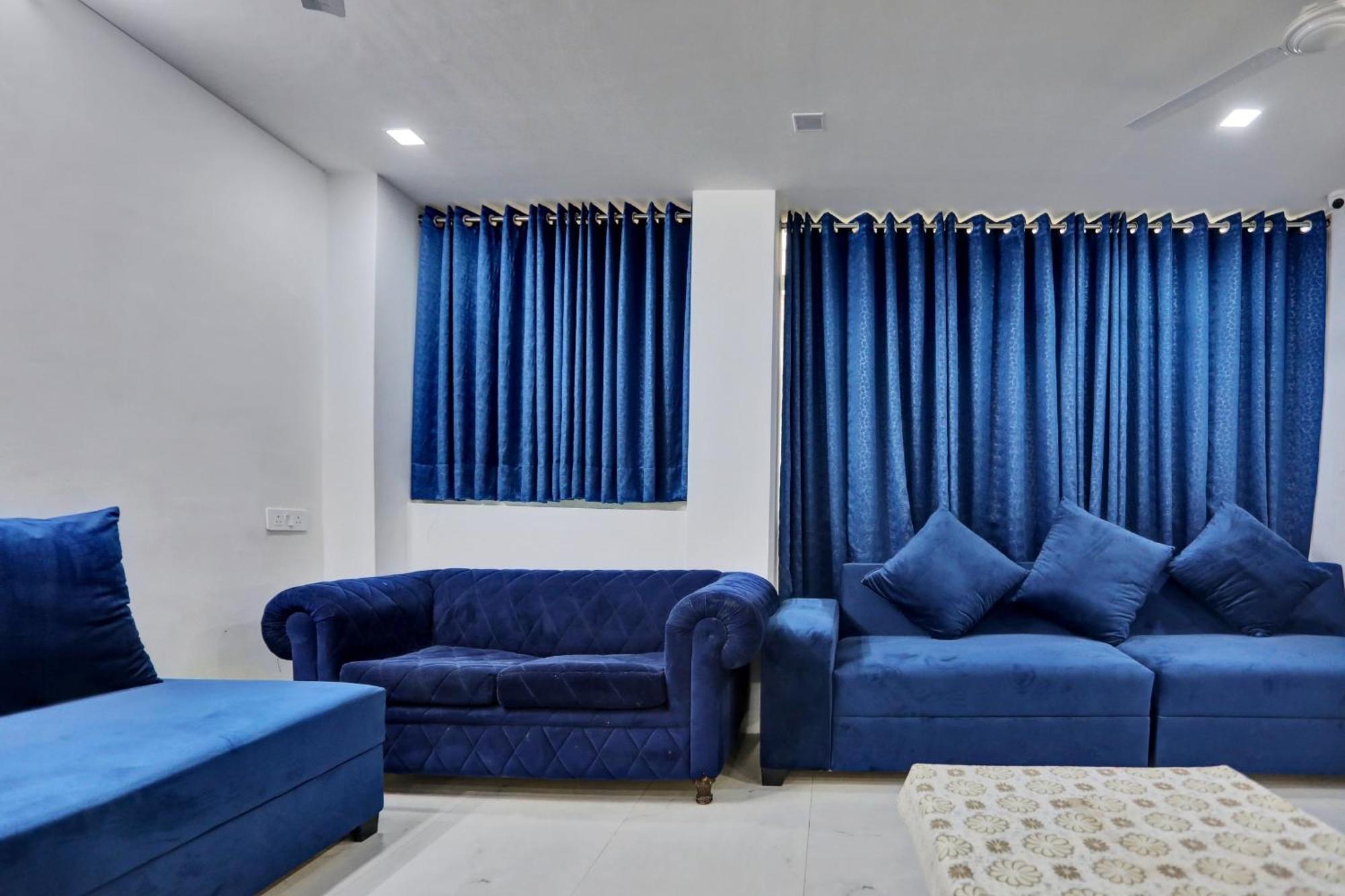 Super Townhouse The Arrow Near Lotus Temple Hotel New Delhi Exterior photo